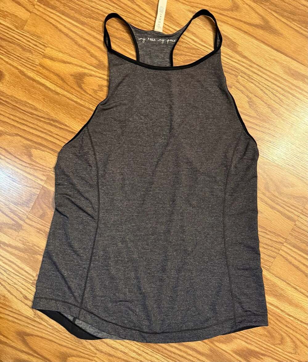Lululemon My Race My Pace Tank Top Size 4 Gray Black Trim Racerback